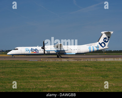 G-ECOD Flybe De Havilland Canada DHC-8-402Q Dash 8 3 Banque D'Images