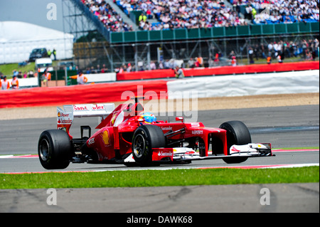 Fernando Alonso, Ferrari, approches la boucle au cours de la 2012 Grand Prix de Grande-Bretagne à Silverstone Banque D'Images