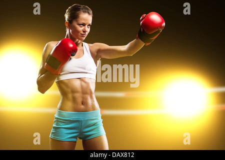 Portrait d'une femme boxer Banque D'Images