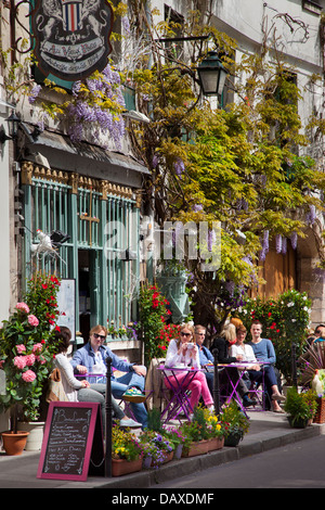 Restaurant Au Vieux dans une maison historique - Auberge Depuis (est. 1594) sur l'Ile-Saint-Louis, Paris France Banque D'Images
