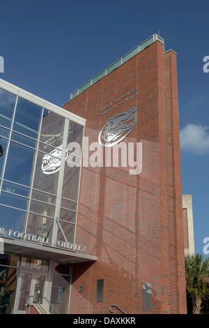 Façade d'entrée et logo sur Gator Ben Hill Griffin Stadium sur le campus de l'Université de Floride à Gainesville, en Floride. Banque D'Images