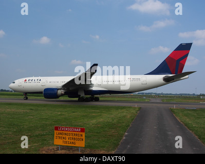 N854W Delta Air Lines Airbus A330-223 - cn 6206 Banque D'Images