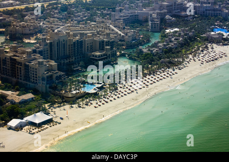 Le vaste complexe Madinat Jumeirah, Dubaï, Émirats Arabes Unis Banque D'Images