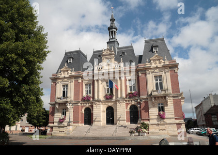 L'Hôtel de Ville de Doullens, Somme, Picardie, France. Banque D'Images
