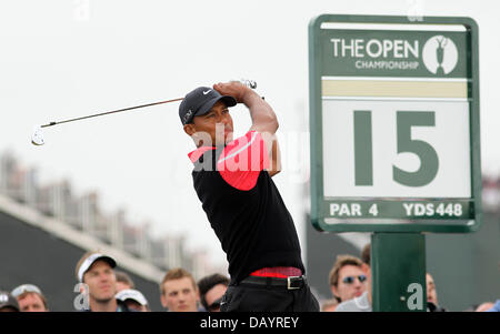 Muirfield, East Lothian, en Ecosse. 21 juillet, 2013. American Tiger Woods en action au cours du quatrième et dernier tour de l'Open de Golf de Muirfield. Le Championnat de 2013 a été le 142e Open Championship tenue 18-21 Juillet à Muirfield Golf Links à Bouaye, East Lothian, en Ecosse. Credit : Action Plus Sport/Alamy Live News Banque D'Images