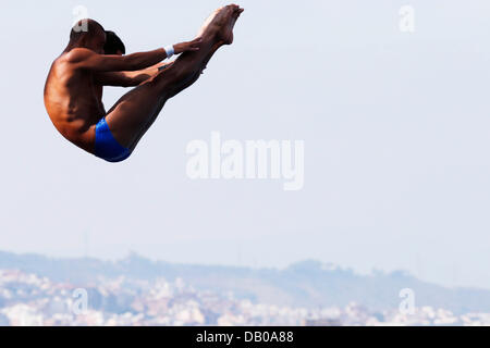 Barcelone, Espagne. 21 juillet, 2013. Plongée : Mens 10m Plongeon synchronisé dans la finale des Championnats du monde FINA 2013 à la piscina Municipal de Montjuic, à Barcelone, en Espagne.@ Nakashima/AFLO/Alamy Live News Banque D'Images