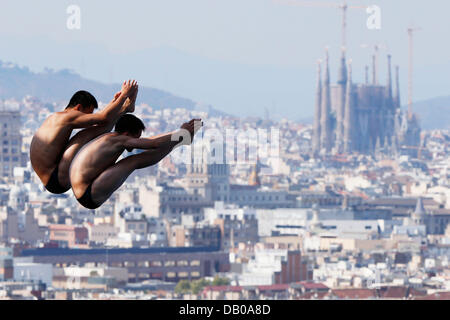 Barcelone, Espagne. 21 juillet, 2013. Plongée : Mens 10m Plongeon synchronisé dans la finale des Championnats du monde FINA 2013 à la piscina Municipal de Montjuic, à Barcelone, en Espagne.@ Nakashima/AFLO/Alamy Live News Banque D'Images