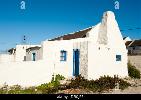 Chalet dans le village de pêcheurs d'Kassiesbaai à Arniston, Afrique du Sud Banque D'Images