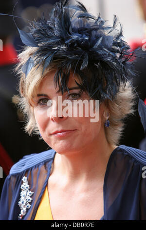 La Princesse Laurentien est tout sourire au cours de la journée de l'princelings (Prinsjesdag) à La Haye, aux Pays-Bas, le mardi, 18 septembre 2007. La Reine Beatrix a tenu un discours à la Chambre supérieure et inférieure au cours d'une session conjointe du parlement néerlandais pour marquer le début de la prochaine session parlementaire. Photo : Albert Nieboer (Pays-Bas) Banque D'Images