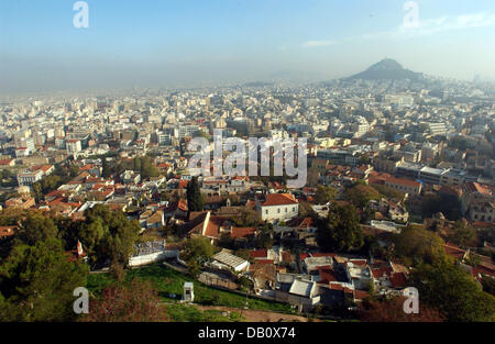 (Afp) - l'image montre une vue d'Athènes depuis l'Acropole, Athènes, Grèce, le 24 octobre 2006. Photo : Horst Ossinger Banque D'Images