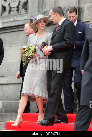 Danish Crown Princess Mary parcourt les étapes à l'ouverture traditionnelle du Parlement danois saison au Palais de Christiansborg à Copenhague, Danemark, 02 octobre 2007. Photo : Albert Philip van der Werf (Pays-Bas) Banque D'Images