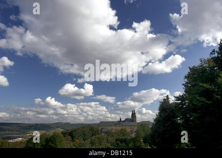 La photo montre l'abbaye de Banz à Bad Staffelstein, Allemagne, 19 septembre 2007. L'ancien monastère bénédictin est partie de la ville de Bad Staffelstein depuis 1978. Photo : Daniel Karmann Banque D'Images