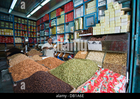 Souq al-Alawi marché en vieille Djeddah (Al-Balad), Jeddah, Arabie saoudite. Banque D'Images