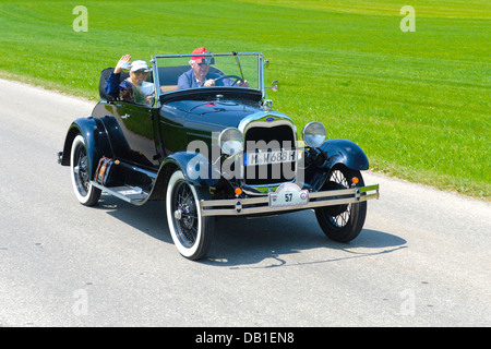 Un cabriolet Ford, construit à l'année 1928, photo prise le 12 juillet 2013 à Landsberg, Allemagne Banque D'Images