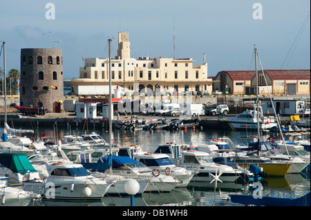 Marina et Muelle España en arrière-plan Ceuta . L'Afrique du Nord. Banque D'Images