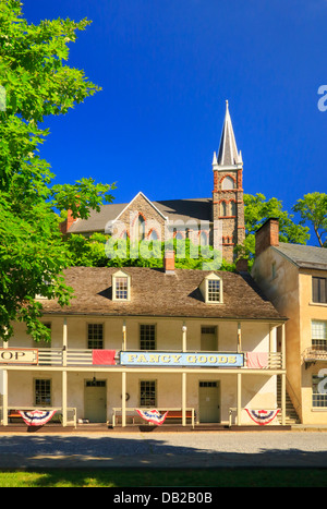 Le long de la rue, les magasins Shenandoah Harpers Ferry, West Virginia, USA Banque D'Images