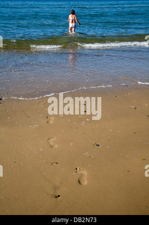 Des traces de pas dans le sable plage Holkham Norfolk Angleterre Banque D'Images