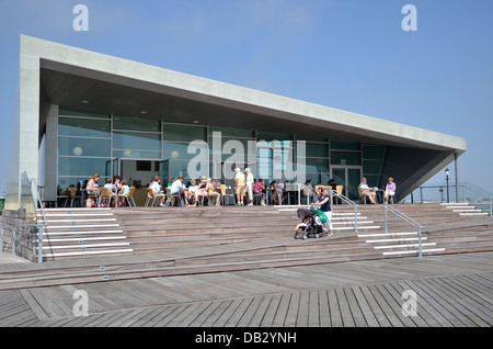 Le Pavillon Royal à la fin de la jetée de Southend Banque D'Images