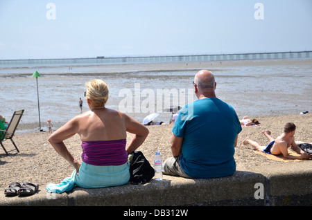 Couple d'âge moyen, Southend-on-Sea Banque D'Images