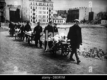 National-socialisme / nazisme, crimes, persécution des Juifs, ghetto de Varsovie, transport des cadavres, vers 1942, droits additionnels-Clearences-non disponible Banque D'Images