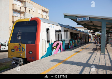 Sa Pobla gare sur le réseau ferroviaire de TIB sur l'île de Majorque Banque D'Images