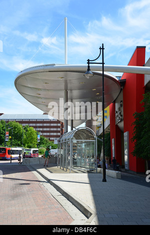 Entrée de vieux fondant Mall, le centre commercial, Churchill Way, Basingstoke, Hampshire, England, United Kingdom Banque D'Images