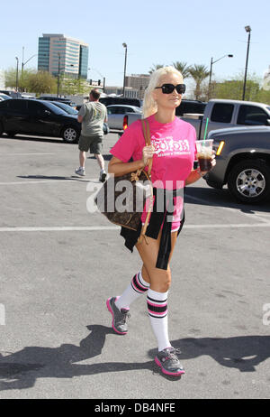 Holly Madison 21e marche annuelle contre le SIDA SIDA SIDA 'bénéficiant pour du Nevada' (AFAN), tenue à World Market Center à Las Vegas Las Vegas, Nevada - 17.04.11 Banque D'Images