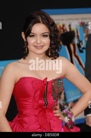 L'Amber Lancaster Première mondiale de "Prom' au El Capitan Theatre de Hollywood, Californie - 21.04.11 Banque D'Images