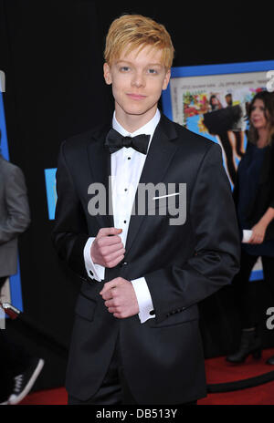 Cameron Monaghan Première mondiale de "Prom' au El Capitan Theatre de Hollywood, Californie - 21.04.11 Banque D'Images