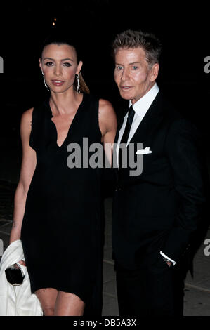 Drena De Niro, Calvin Klein 2011 Tribeca Film Festival - Vanity Fair partie à la Cour suprême de l'état des arrivées - Palais de la ville de New York, USA - 27.04.11 Banque D'Images