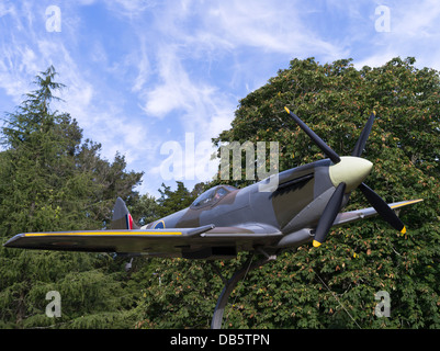 dh Memorial Park avion HAMILTON NOUVELLE-ZÉLANDE NZ Spitfire mk xvi réplique avion ww2 avion de chasse guerre mondiale deux avions Banque D'Images