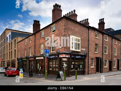 Royaume-uni, Angleterre, Birmingham, dos à dos historique maisons et boutiques à la jonction des rues et Inge Hurst Banque D'Images