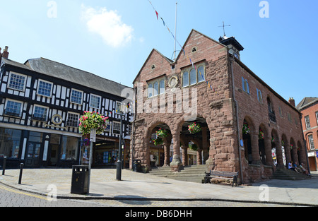 17e siècle maison du marché, Place du marché, Ross-on-Wye (Rhosan ar Wy), Herefordshire, Angleterre, Royaume-Uni Banque D'Images