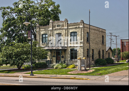 Image HDR de la Chambre de Commerce Centre de visiteurs du Village de Menomonee Falls WI de la maison historique Kohler Zahn Banque D'Images