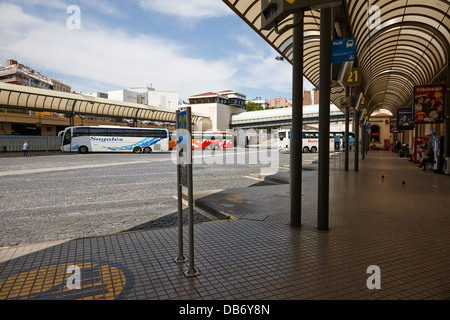 La gare routière de Barcelone nord Catalogne Espagne Banque D'Images