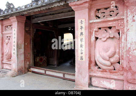 Vietnam, Da Nang. Village historique de Hoi An. Le pont couvert japonais, ch. 1593. Site du patrimoine mondial de l'UNESCO. Banque D'Images