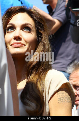 Angelina Jolie 2011 Cannes International Film Festival - Jour 2 - 'Kung Fu Panda 2' - Photocall Cannes, France - 12.05.11 Banque D'Images