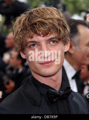 Niels Schneider 2011 Cannes International Film Festival - Jour 3 - Habemus Papam - Premiere Cannes, France - 13.05.11 Banque D'Images