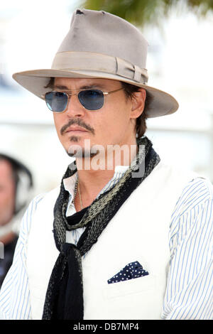 Johnny Depp 2011 Cannes International Film Festival - Jour 4 - Pirates des Caraïbes : Sur Stranger Tides - Photocall Cannes, France - 14.05.11 Banque D'Images