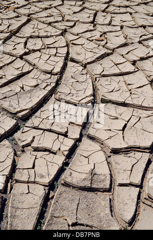 Dans un sol fissuré séché waterhole, Réserve de la Nation Navajo, Hopi Reservation Banque D'Images