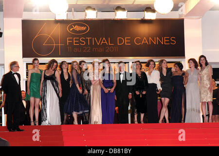 Joanna Grudzinska, Esther Garrel, Maia Sandoz , Jasmine Trinca, Bertrand Bonello, Adele Haenel, Pauline Jacquard, Judith Lou Levy, Iliana Zabeth, Hafsia Herzi, Céline Sallette, Alice Barnole, Noémie Lvovsky , 2011 Cannes International Film Festival - Jour 6 - of Time and the City'' (maison de tolérance) Premiere - Cannes, France - 16.05.11 Banque D'Images