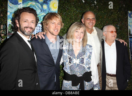 Michael Sheen, Owen Wilson, Mimi Kennedy, Kurt Fuller, producteur Stephen Tenenbaum Los Angeles, première de 'Midnight in Paris' qui s'est tenue à l'AMPAS Samuel Goldwyn Theatre - Arrivées Los Angeles, Californie - 18.05.11 Banque D'Images