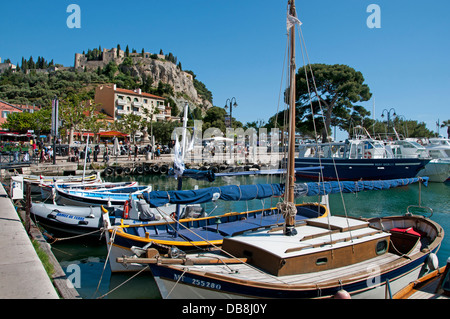 Cassis Vieux Port Port Provence Côte d'Azur France Méditerranée Banque D'Images