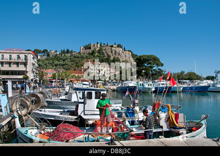 Cassis Vieux Port Port Provence Côte d'Azur France Méditerranée Banque D'Images