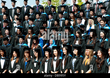 Le jour de la remise des diplômes de l'Université de Warwick, Royaume-Uni Banque D'Images