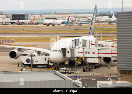 Des avions à l'aéroport de Heathrow, Londres, Royaume-Uni. Banque D'Images