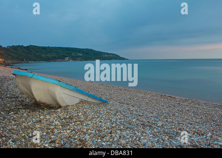 Voile sur la plage Banque D'Images