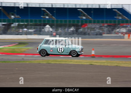 Silverstone, Northants, UK. 26 juillet, 2013. Silverstone Classic 2013 - Vendredi : Tout crédit4 Photographie/Alamy Live News Banque D'Images