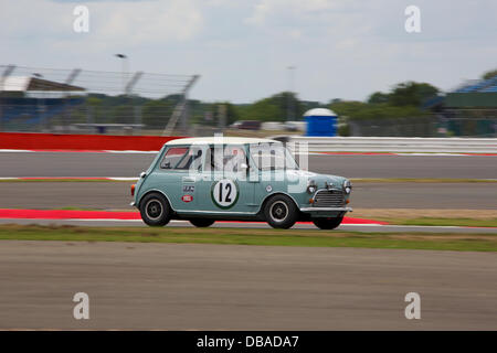 Silverstone, Northants, UK. 26 juillet, 2013. Silverstone Classic 2013 - Vendredi : Tout crédit4 Photographie/Alamy Live News Banque D'Images