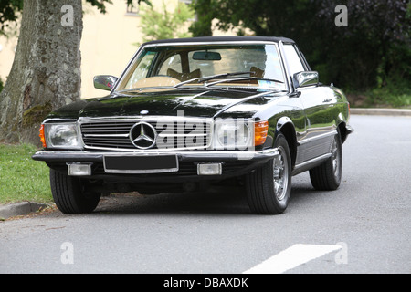 SEL noir coupé Mercedes Banque D'Images